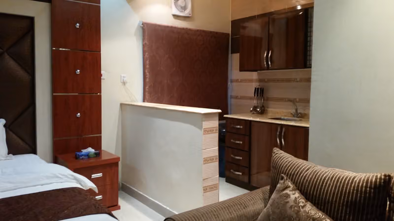 الرستن للوحدات السكنية المفروشة