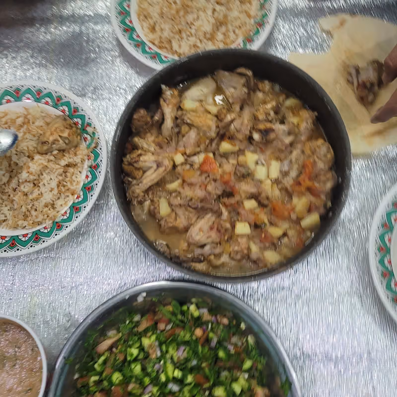 السفارات