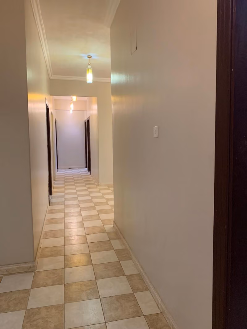 الشوامخ للعقارات
