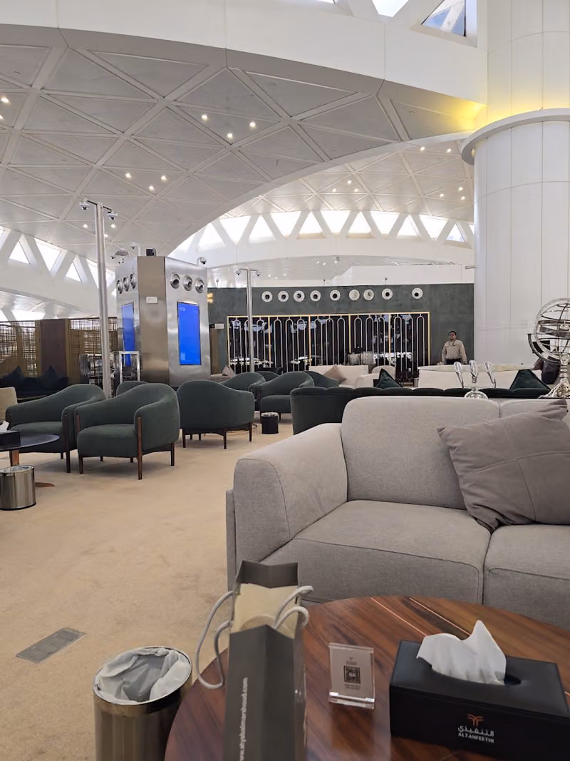 ALTANFEETHI Terminal 3 Departure