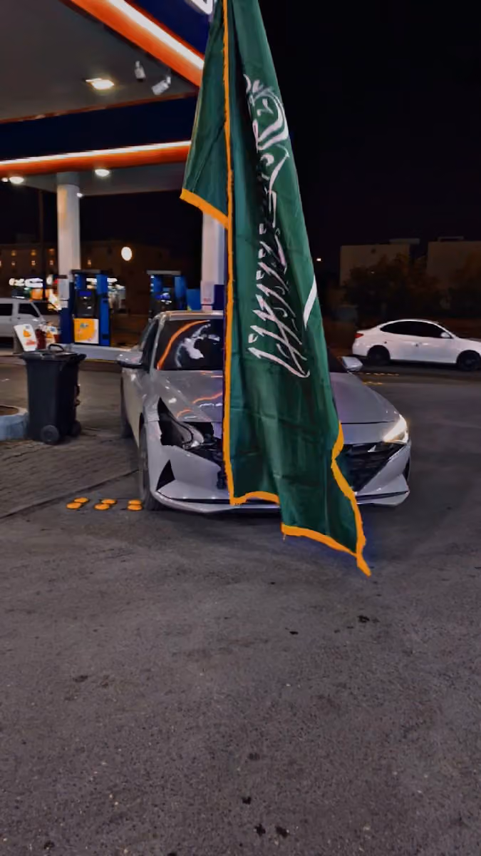 اليافعي زينة سيارات