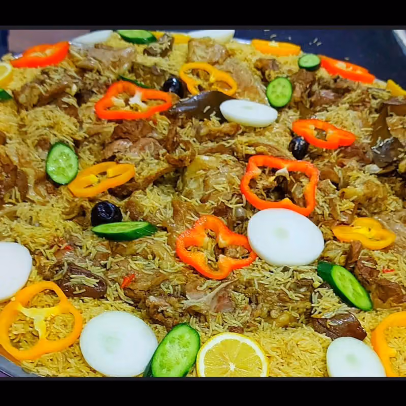 مطاعم مضغوط الربوة لتقديم الوجبات