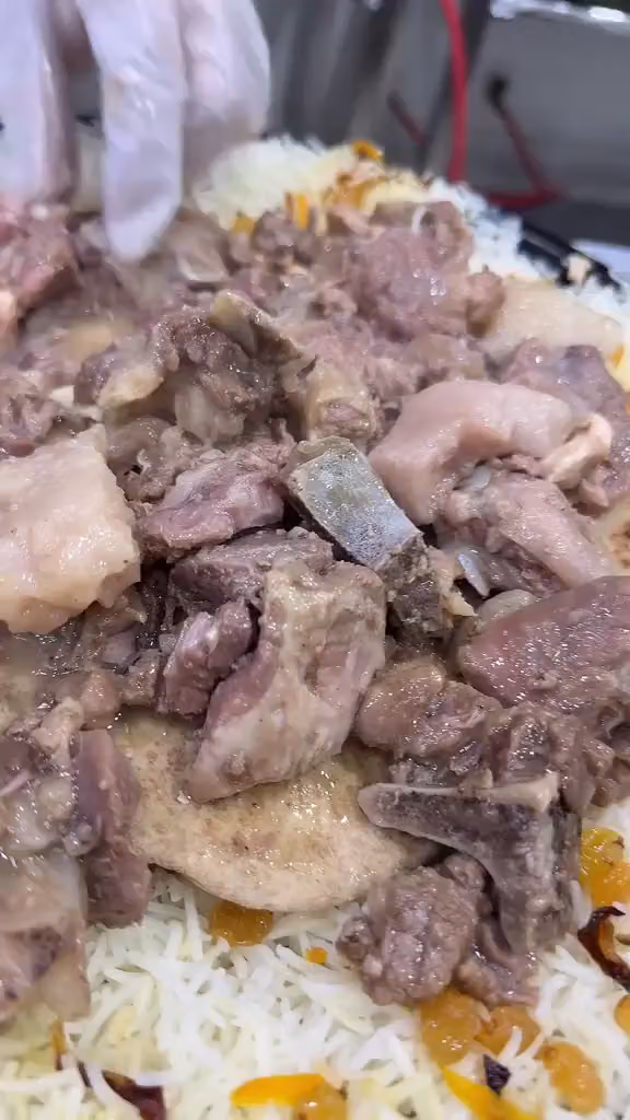 مطاعم مضغوط الربوة لتقديم الوجبات