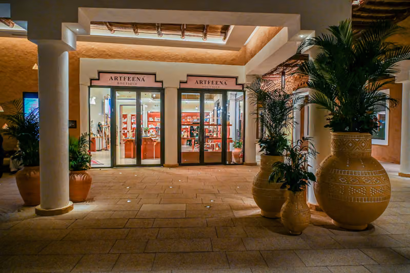 Artfeena boutique
