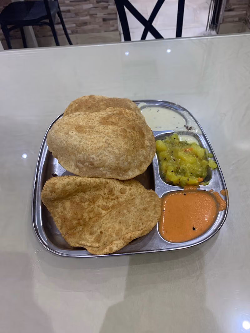 ASIAN RESTUARANT NASEEM