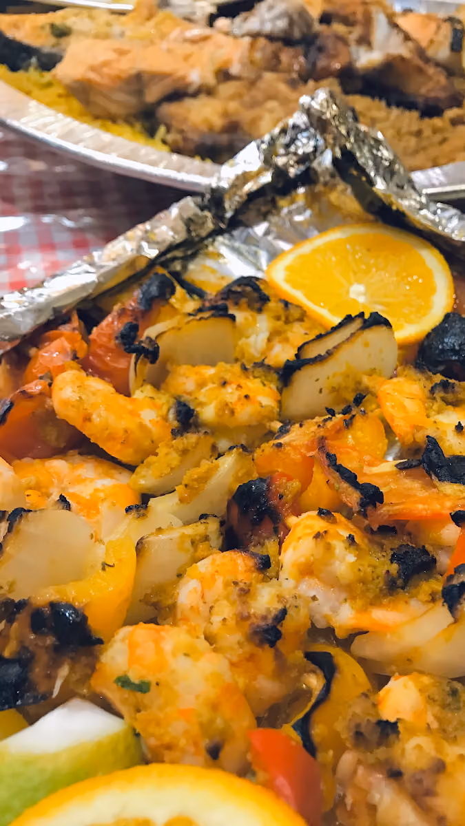 Asmak altanuwr restaurants | اسماك التنور