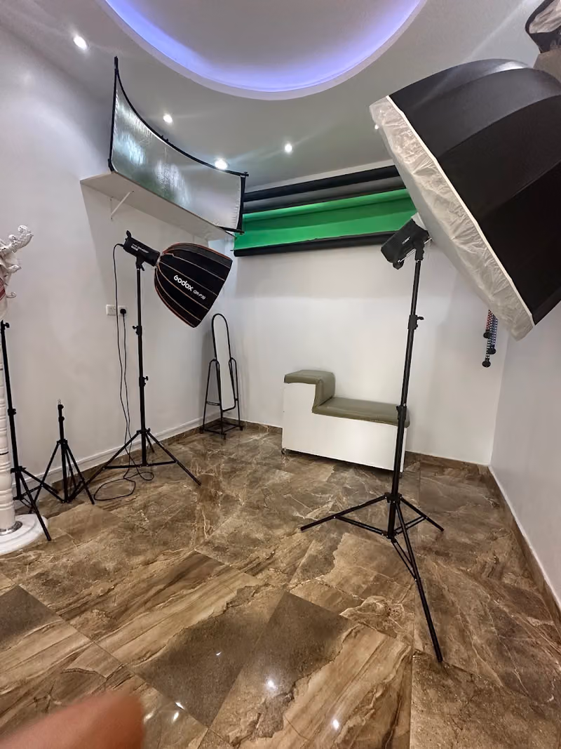 استديو ركن لمار للتصوير STUDIO PHOTO