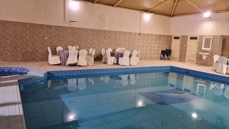 استراحة الندى
