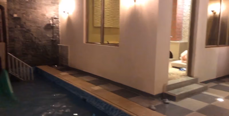 شاليه الياقوته الزرقاء