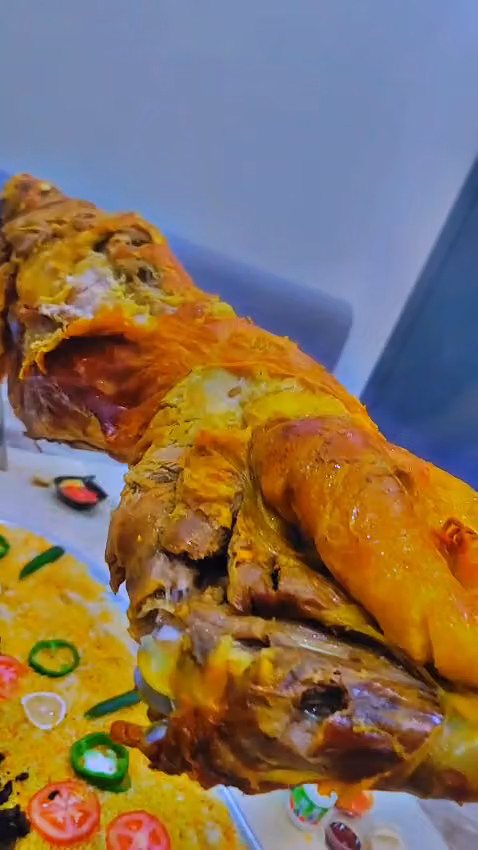 أسطورة الخروف المشوي