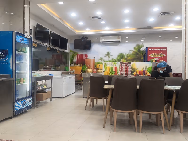 اسطورة المائدة للمطاعم