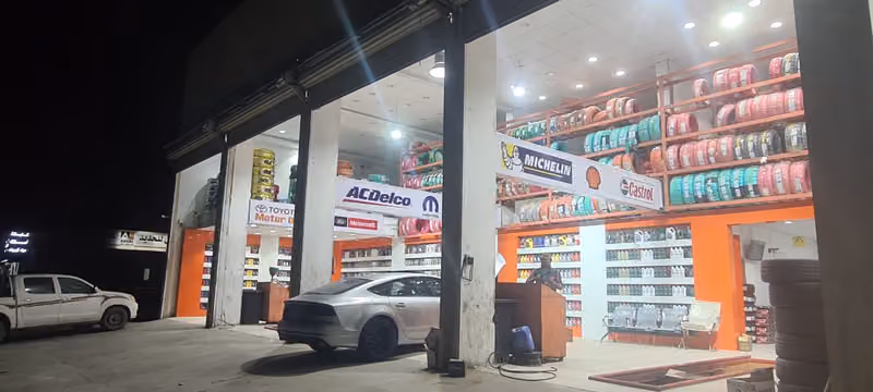 أسطورة المحرك لجملة زيوت السيارات