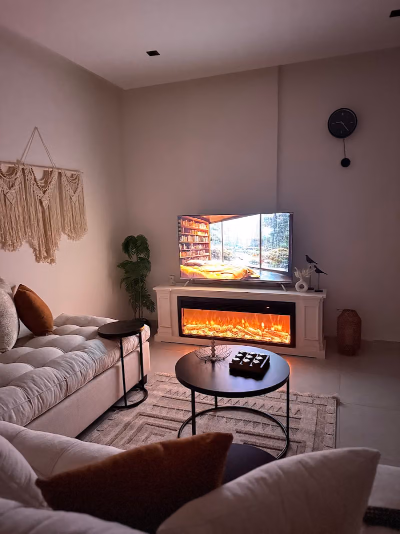 استيديو واسع الايجار