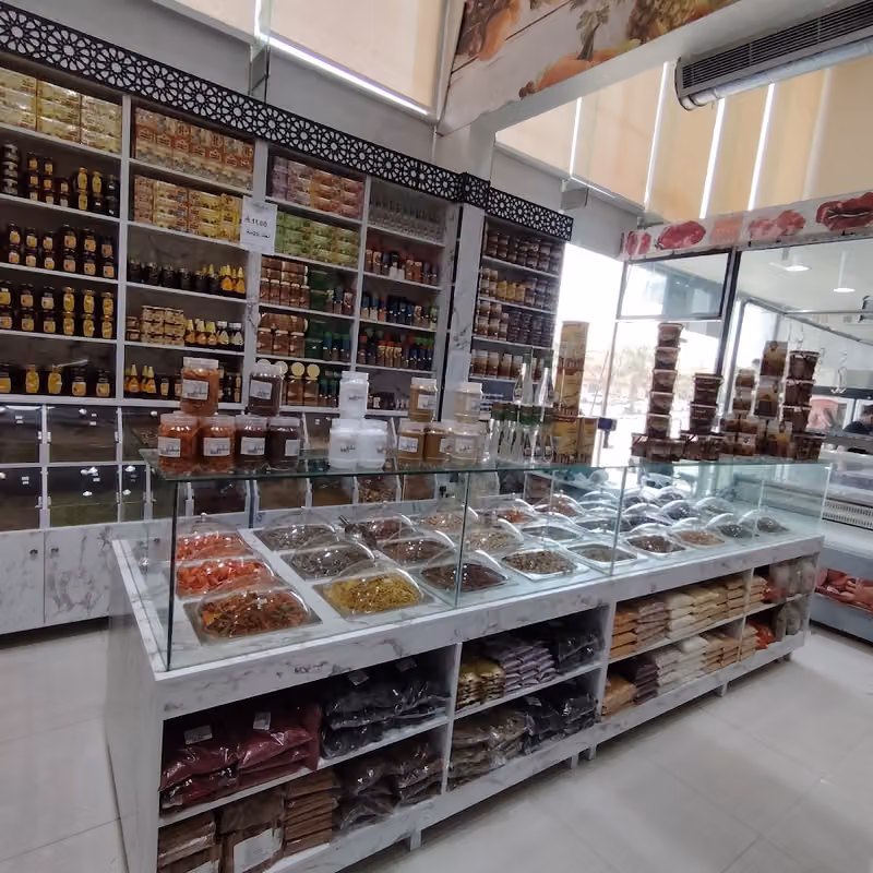 اسواق و مخابز سيف العزة