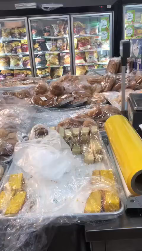 أسواق ومخابز روكا