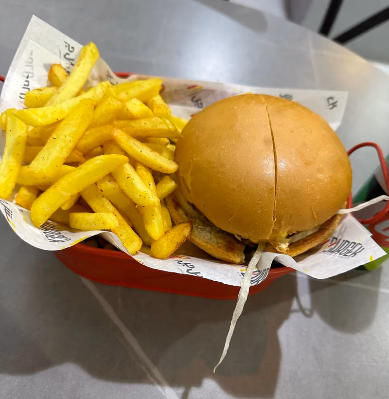 اتش برجر Hburger