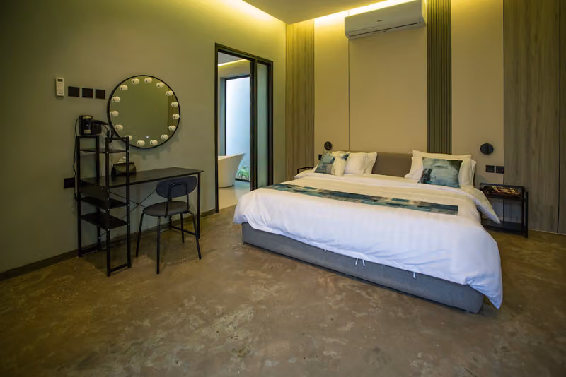 Aviary Resort