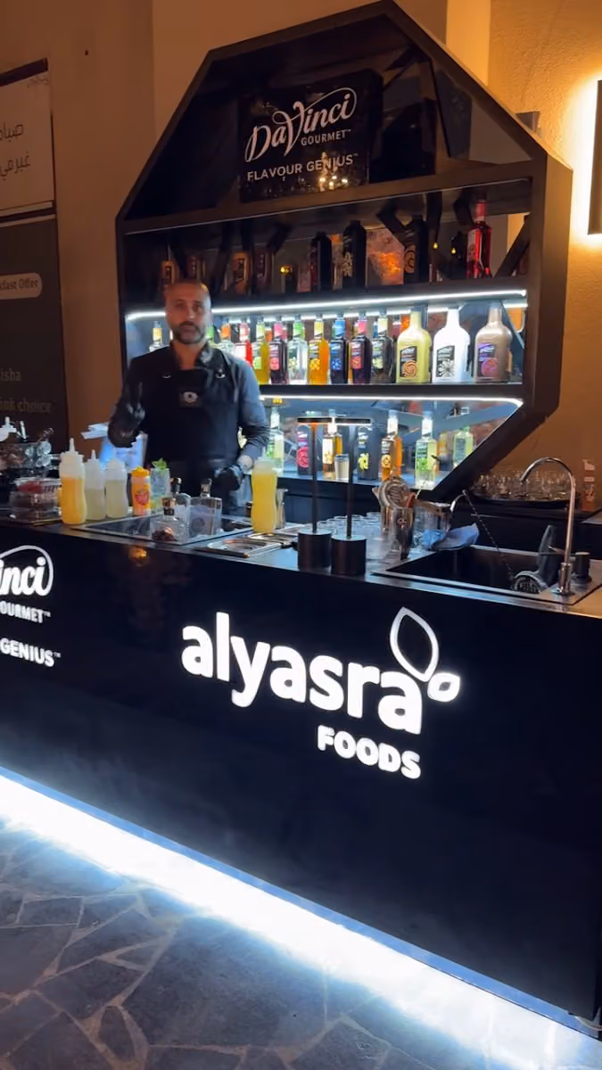 Avril Resto Cafe