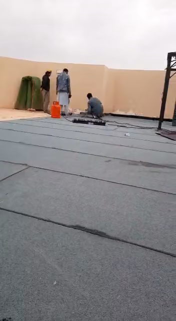 عوازل حرارية ومائية