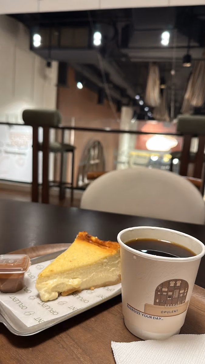 OPULENT BAKERY&CAFE