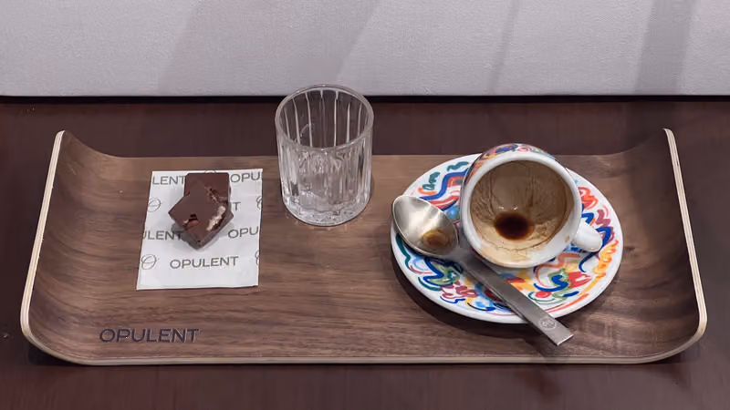 OPULENT BAKERY&CAFE