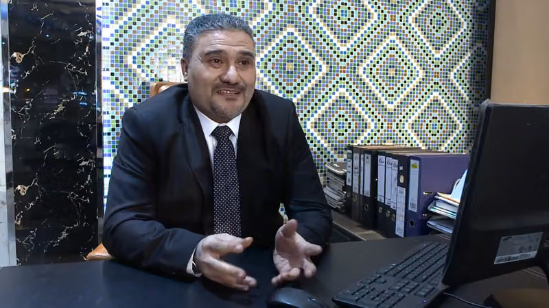 اوفاز لبرك السباحه