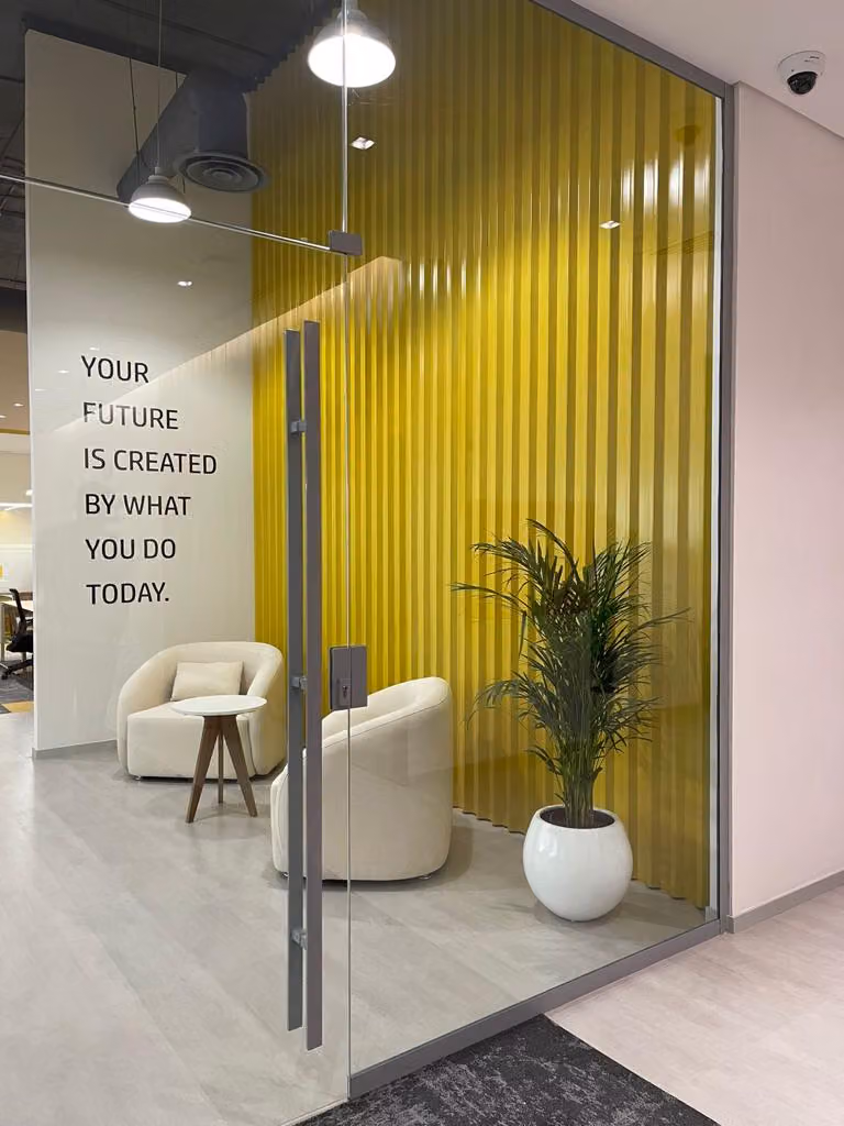 أوفيس بلس للأثاث المكتبي | office plus for office furniture