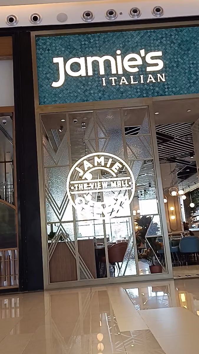 أورانج بيد آند باث
