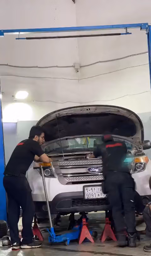 AWS - Car service center