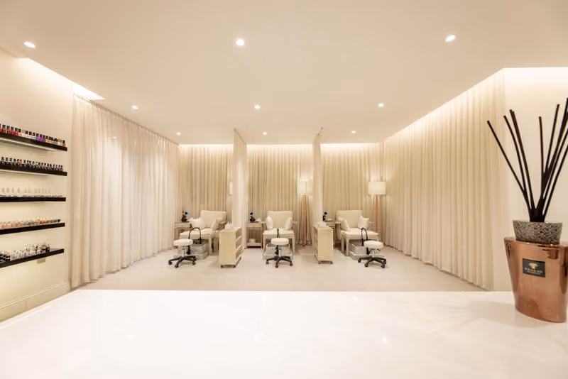 Aya Salon