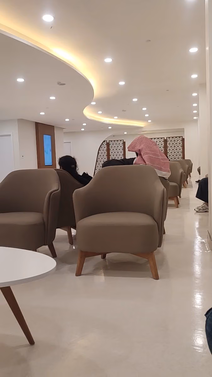 Dallah Clinics | عيادات دله
