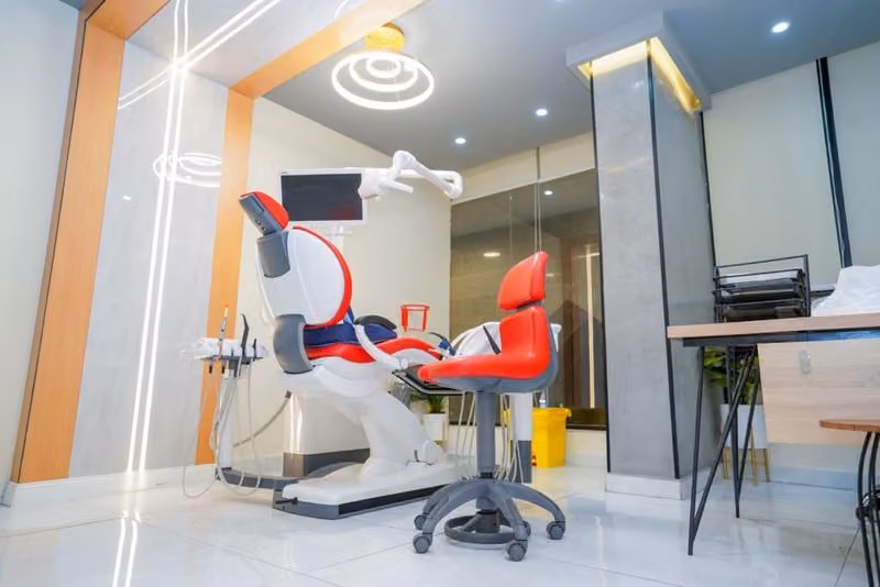 عيادات ناب لطب وتجميل الأسنان Nab Dental clinics