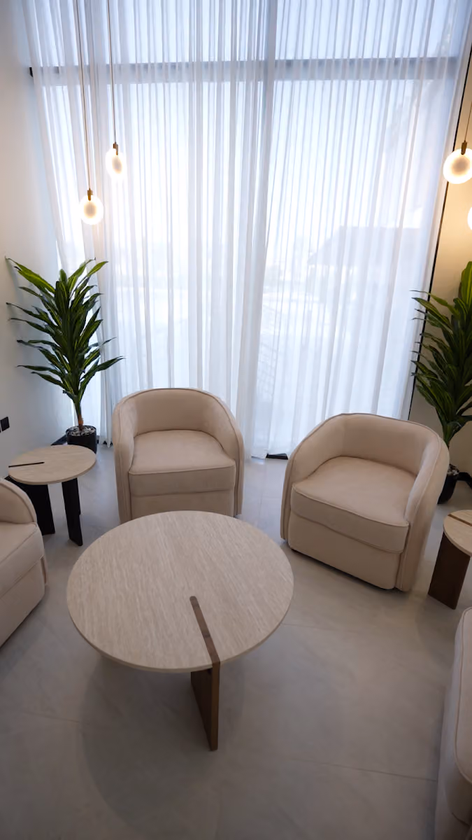 عيادات سكين بوتيك المغرزات - Skin Boutique Clinic Almugharazat