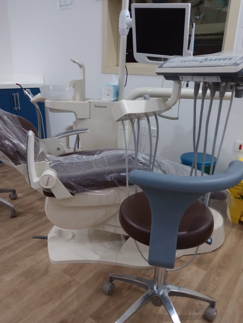 عيادة الدكتور محمد عيسى لطب وتجميل الأسنان