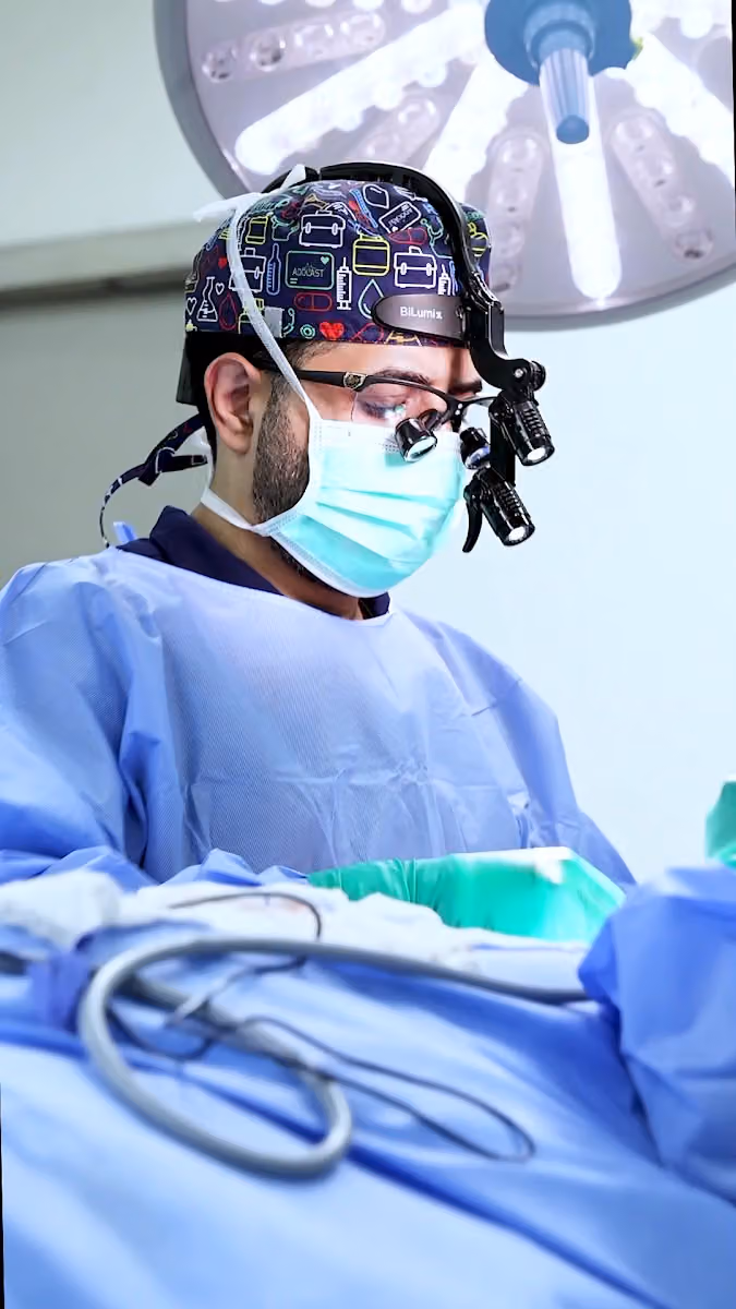 عيادة د.فالح الشهراني إستشاري تجميل الوجه و الفكين | Dr. Faleh Al Shahrani Facial Cosmetic Surgeon