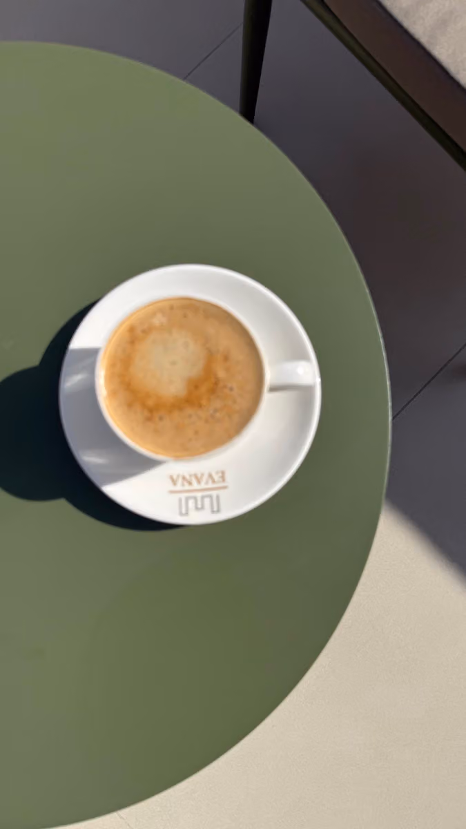ايفانا EVANA