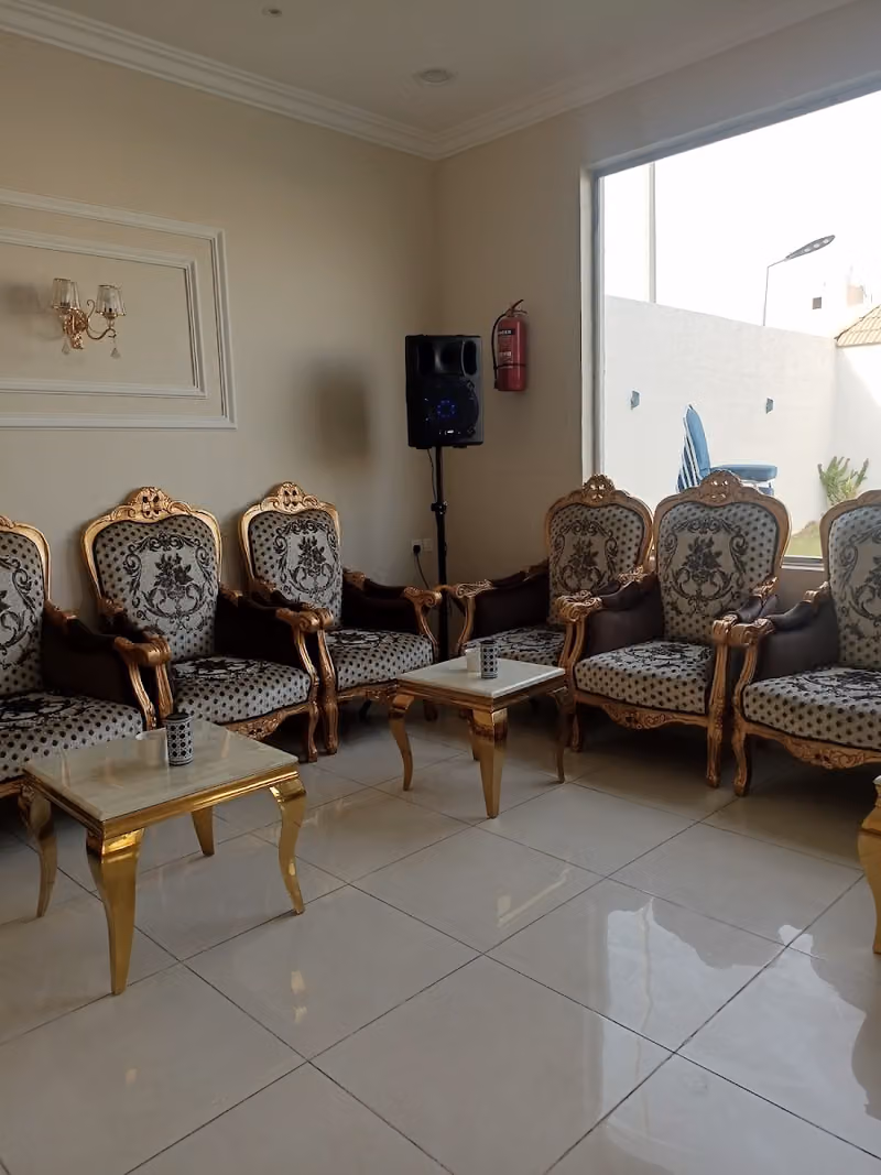 ايجار السماعات الحفلات والمناسبات