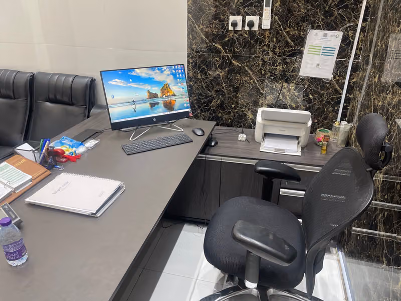 ايوب للعقارات