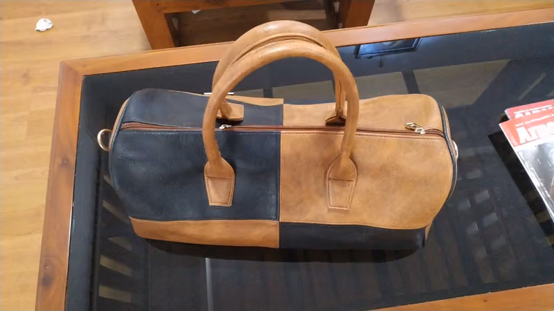 Bag and shoes all Service