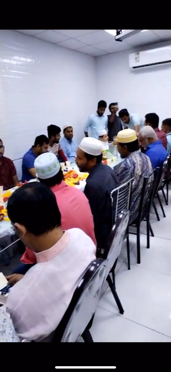 Bangladeshi restaurant - বাংলা হোটেল মদিনা (alarzaq restaurant)