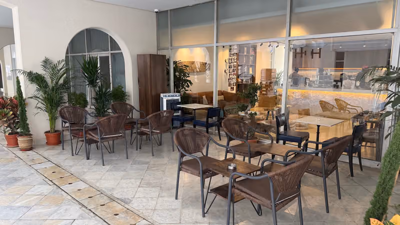 Batch 89 Cafe