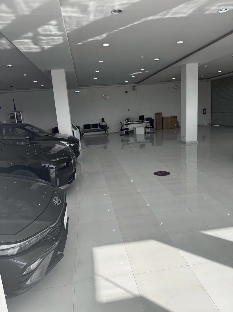 بدجت لتاجير السيارات - مبيعات السيارات