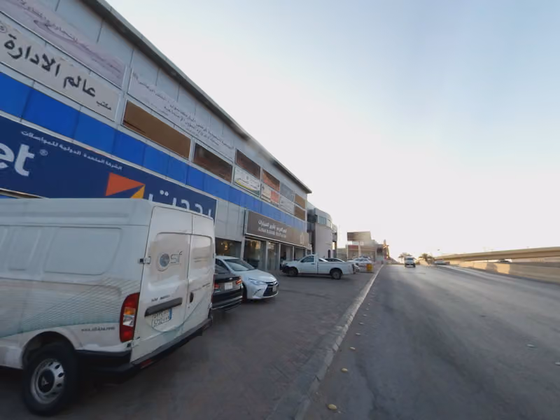 بدجت لتأجير السيارات