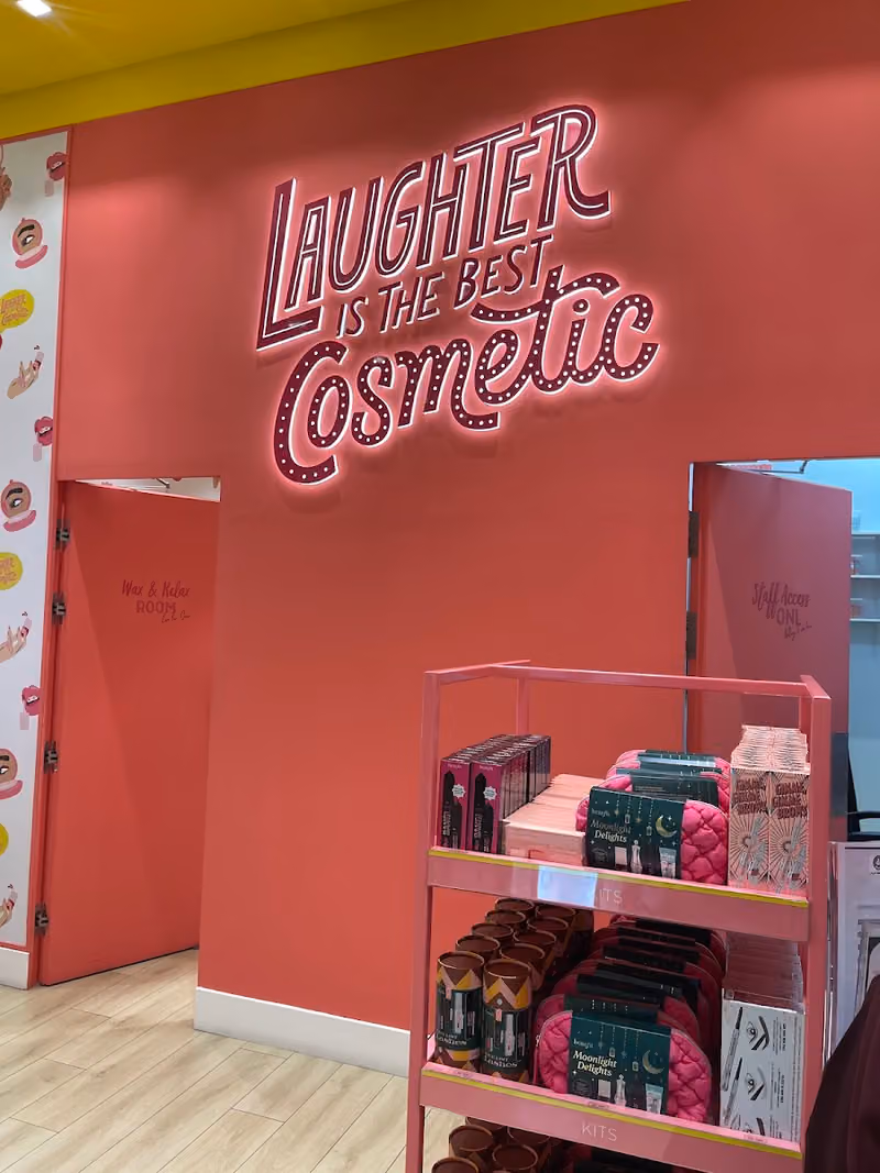 Benefit Cosmetics Boutique & Brow Bar Lounge
