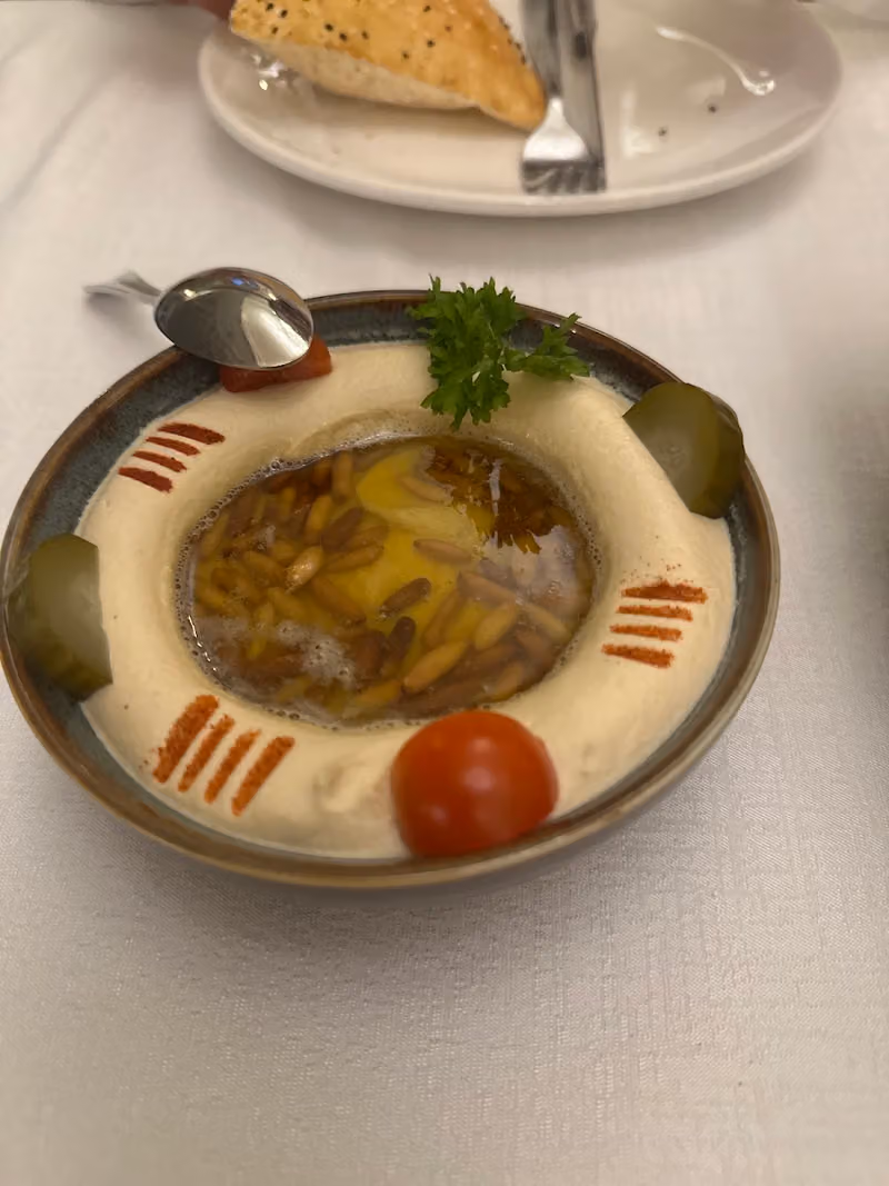بيزاده