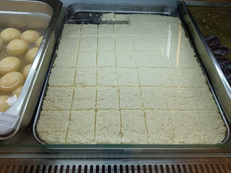 Bhai Bhai Restaurant (ভাই ভাই রেস্টুরেন্ট)