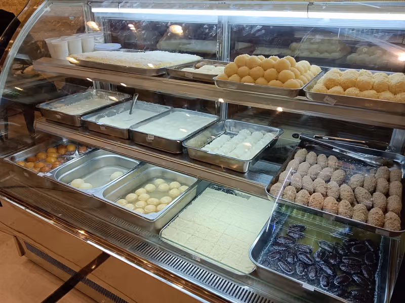 Bhai Bhai Restaurant (ভাই ভাই রেস্টুরেন্ট)