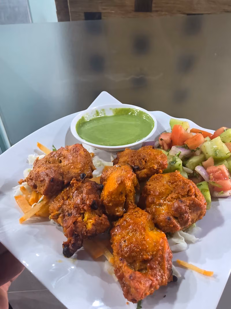 Biryani Point Restaurant. مطعم نقطة البرياني