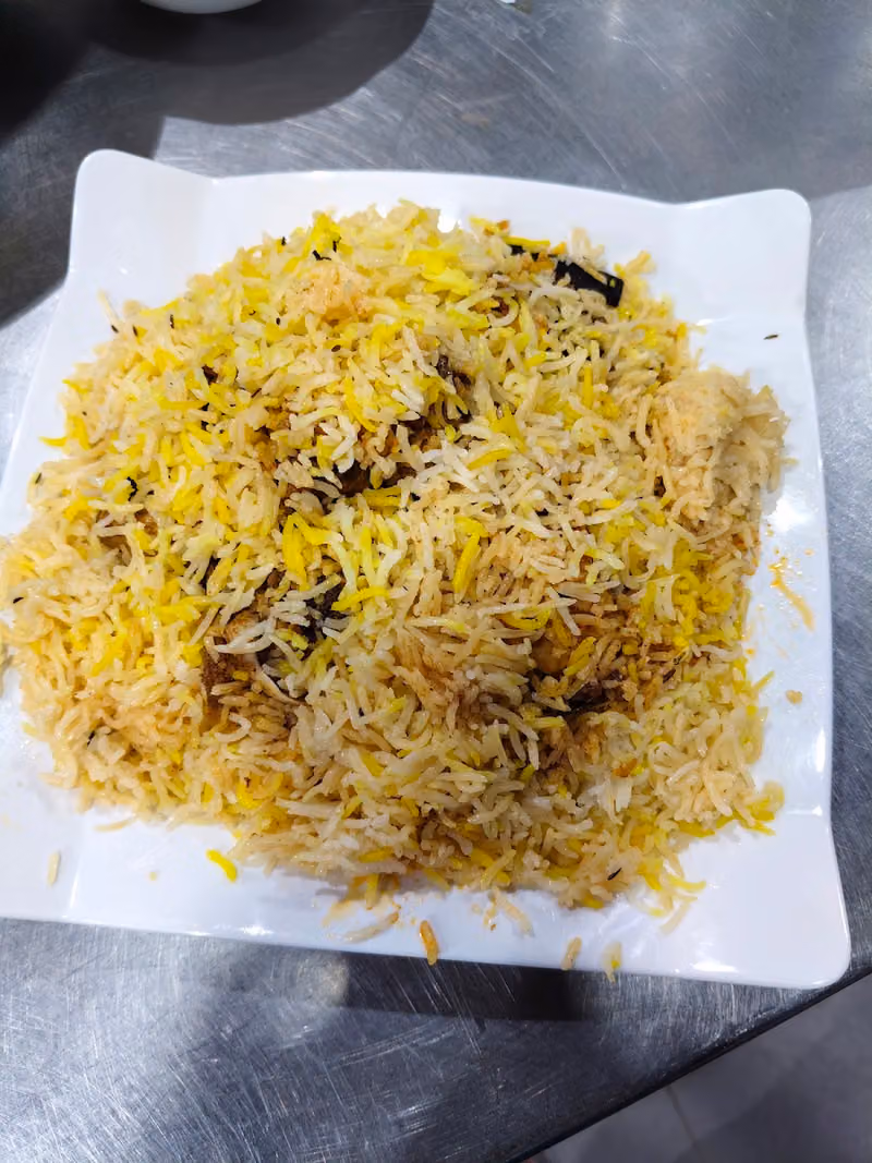 Biryani Point Restaurant. مطعم نقطة البرياني