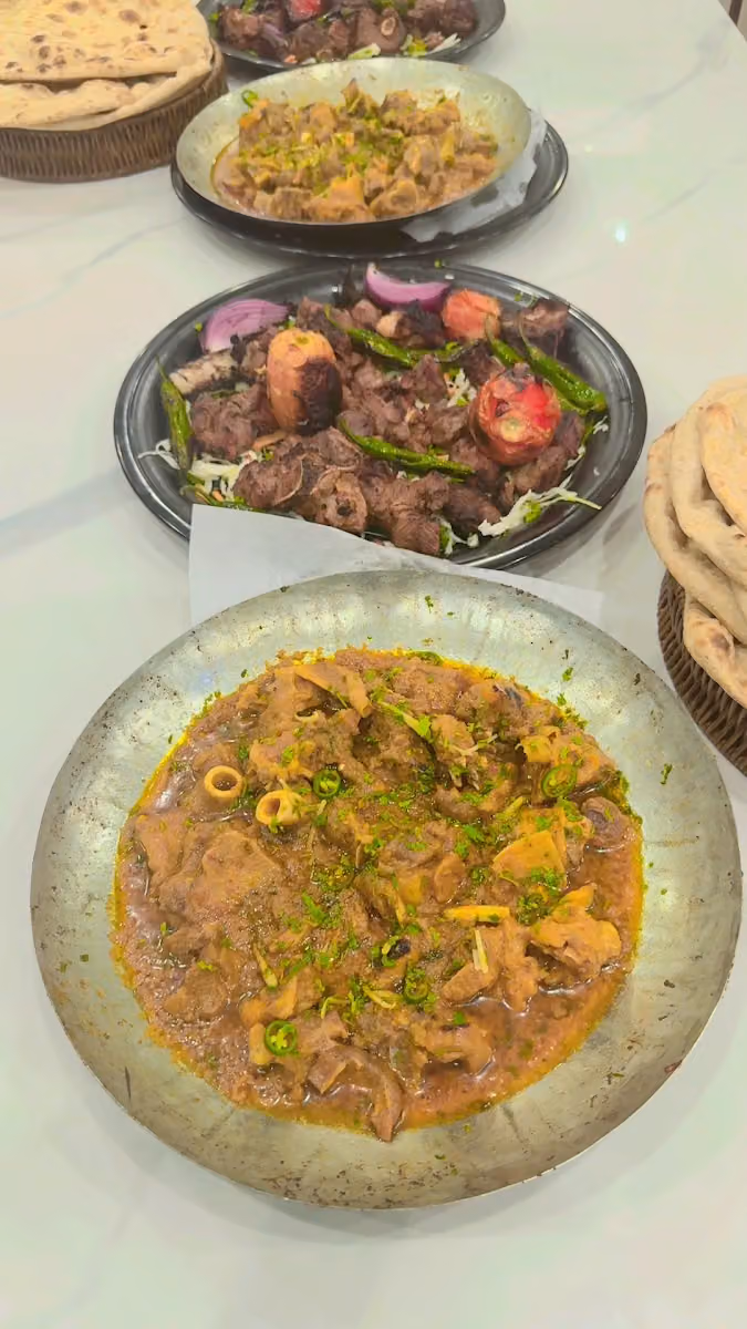 بخاري و مشاوي
